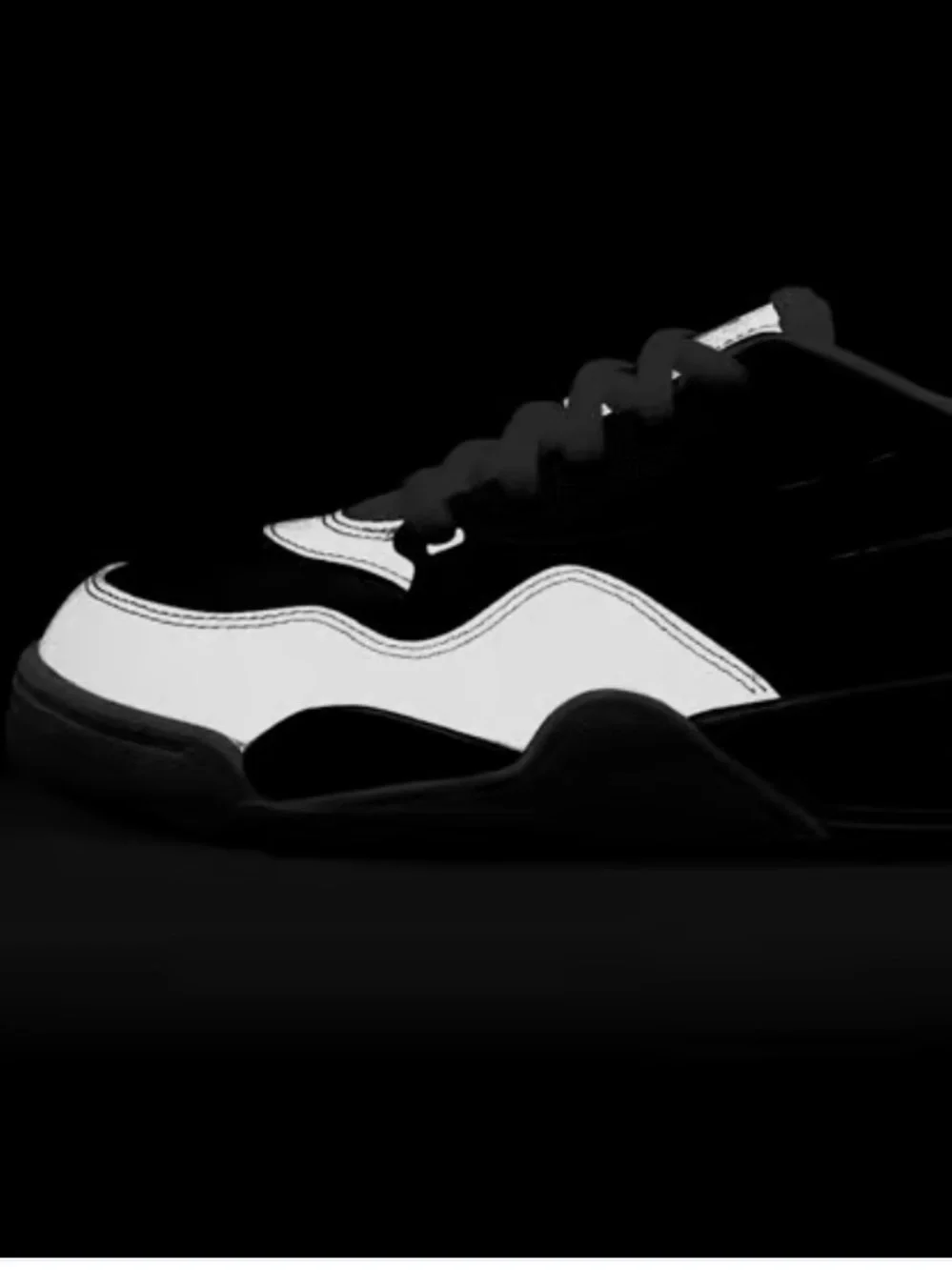 Nike Air Jordan 4 RM retail $130